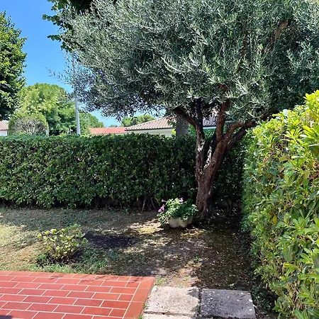 Tra La Luna E Il Mare - Giardino - Parcheggio Privato - Riviera Del Conero Numana