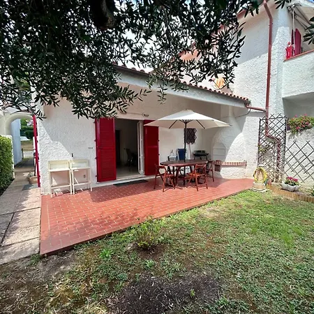 Tra La Luna E Il Mare - Delizioso Con Giardino Nella Riviera Del Conero Per Un Felice