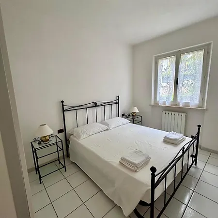 Tra La Luna E Il Mare - Delizioso Con Giardino Nella Riviera Del Conero Per Un Felice Numana