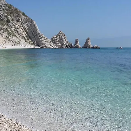 Hébergement de vacances Tra La Luna E Il Mare - Giardino - Parcheggio Privato - Riviera Del Conero